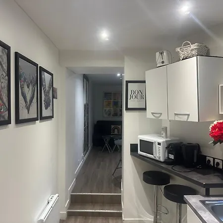 Apartment Le Marais-saint Martin Working & Living Paris