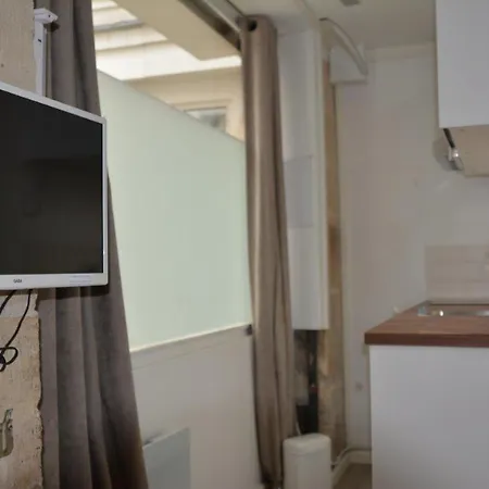 Le Marais-saint Martin Working & Living Apartment *