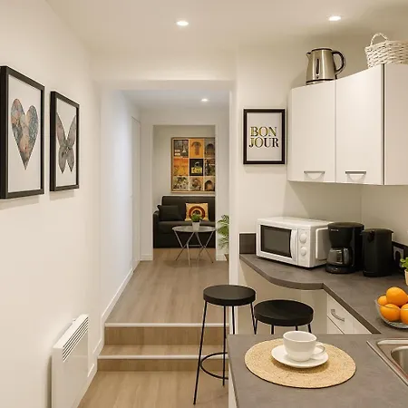 Апартаменты Le Marais-saint Martin Working & Living Париж