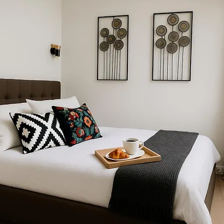 Le Marais-saint Martin Working & Living Apartman *